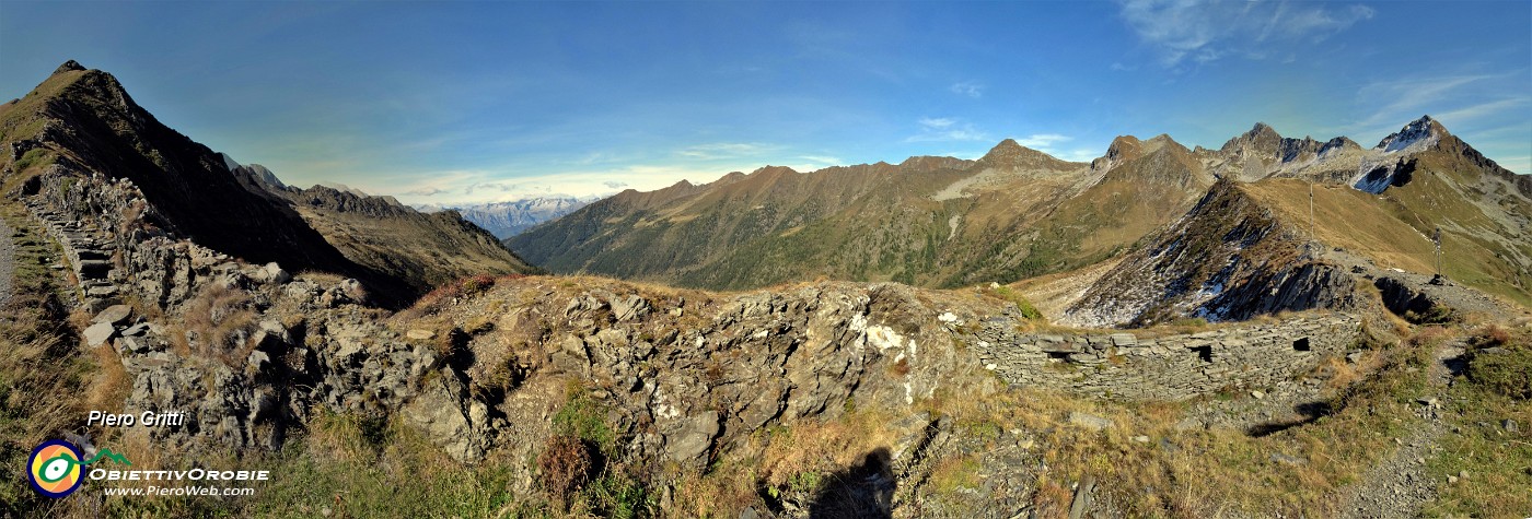62 Vista sul Passo di Tartano in primo piano.jpg